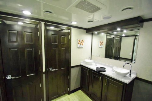 J Bar Contractor's Services | restroom-trailer-v1